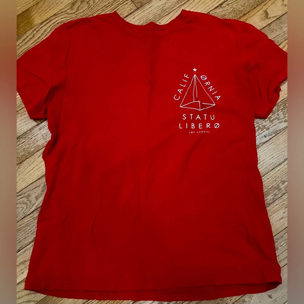 Free State Bold Red Tee Large - Picture 2 of 3